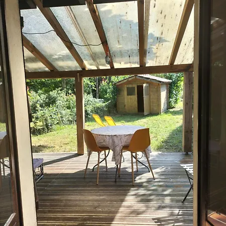 équipé Terrasse Et Jardin
